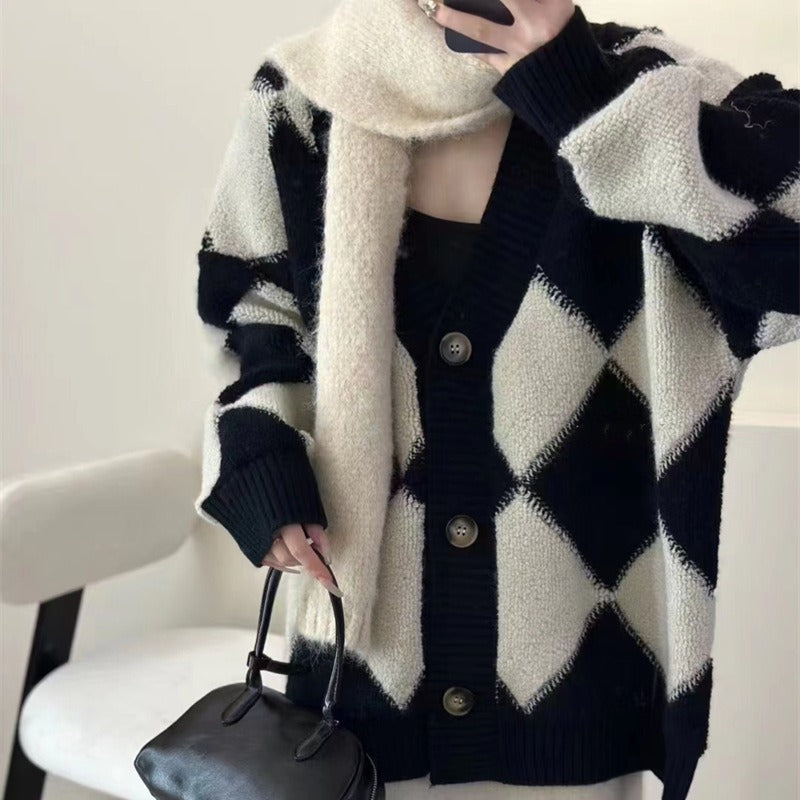 Autumn and winter Korean contrasting color cardigan sweater jacket for women college style long-sleeved button striped loose wear sweater